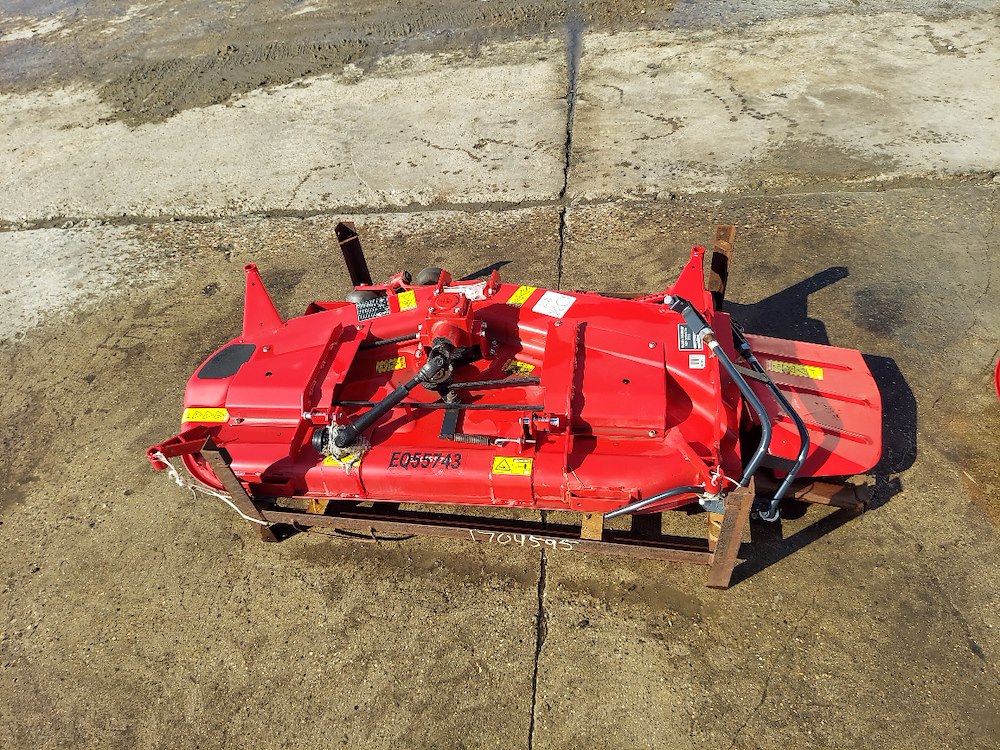 2022 Massey Ferguson 2326