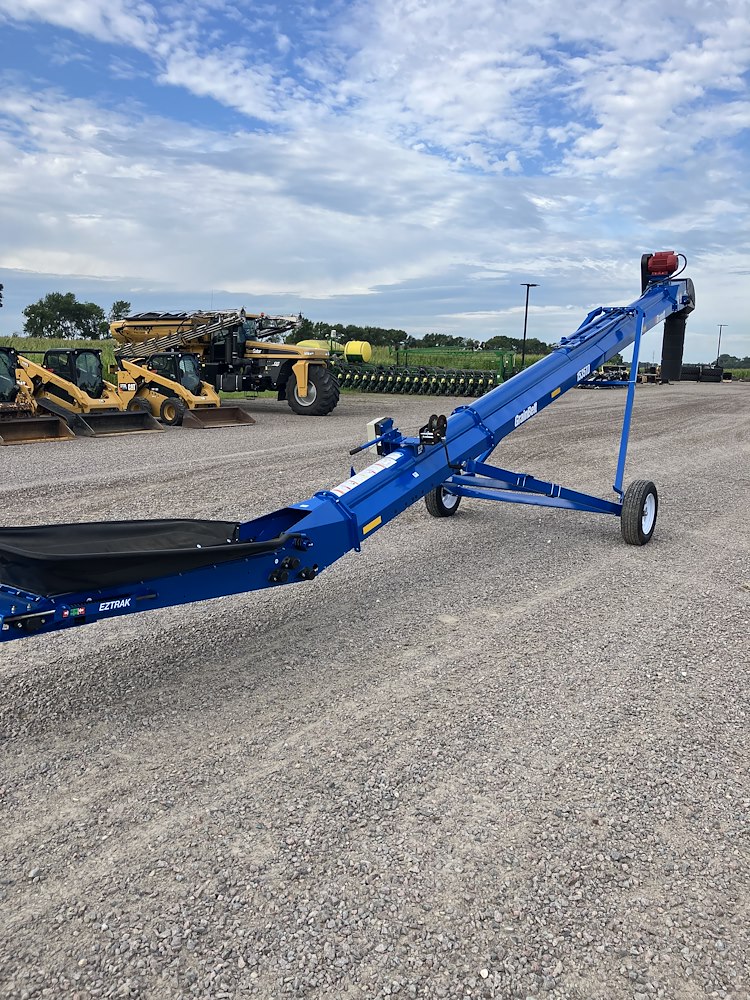 2023 Brandt 1535