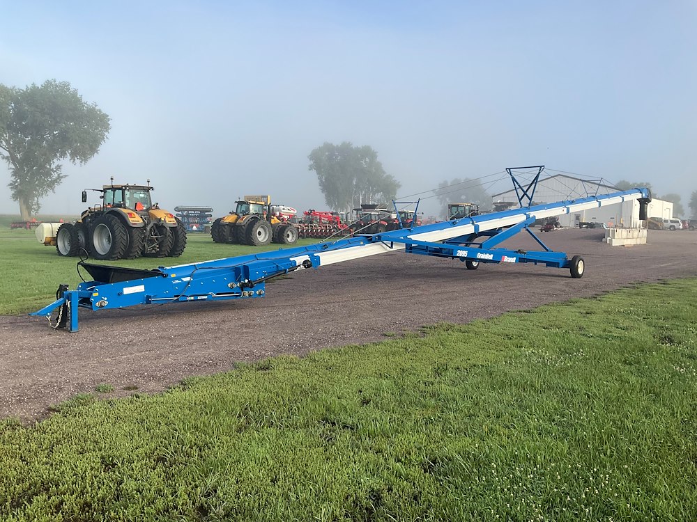 2019 Brandt 2095