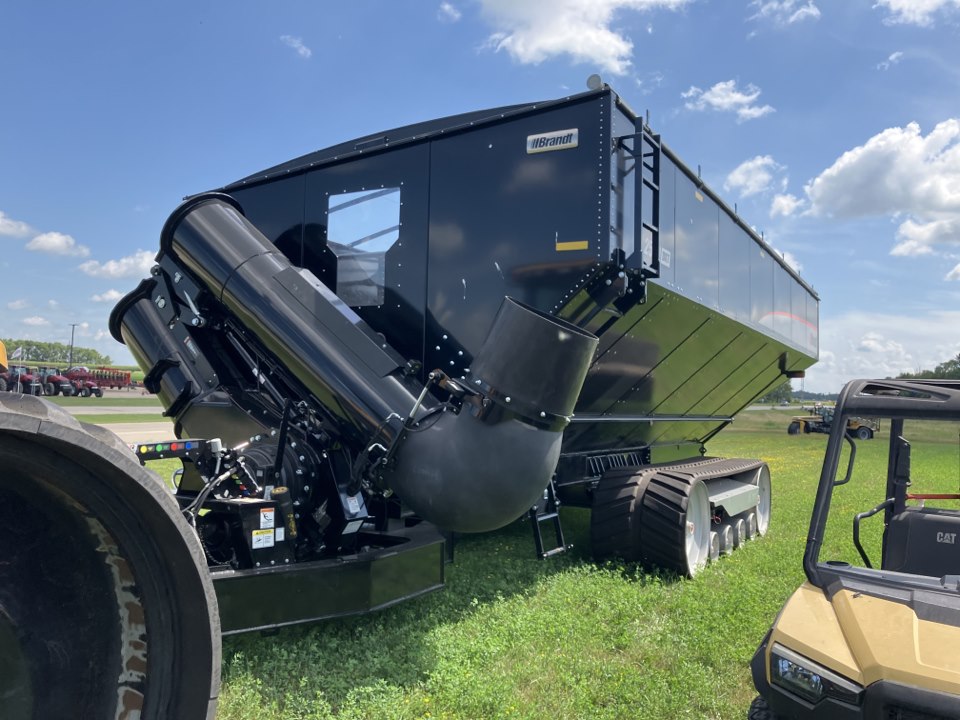 2023 Brandt 2500DXT