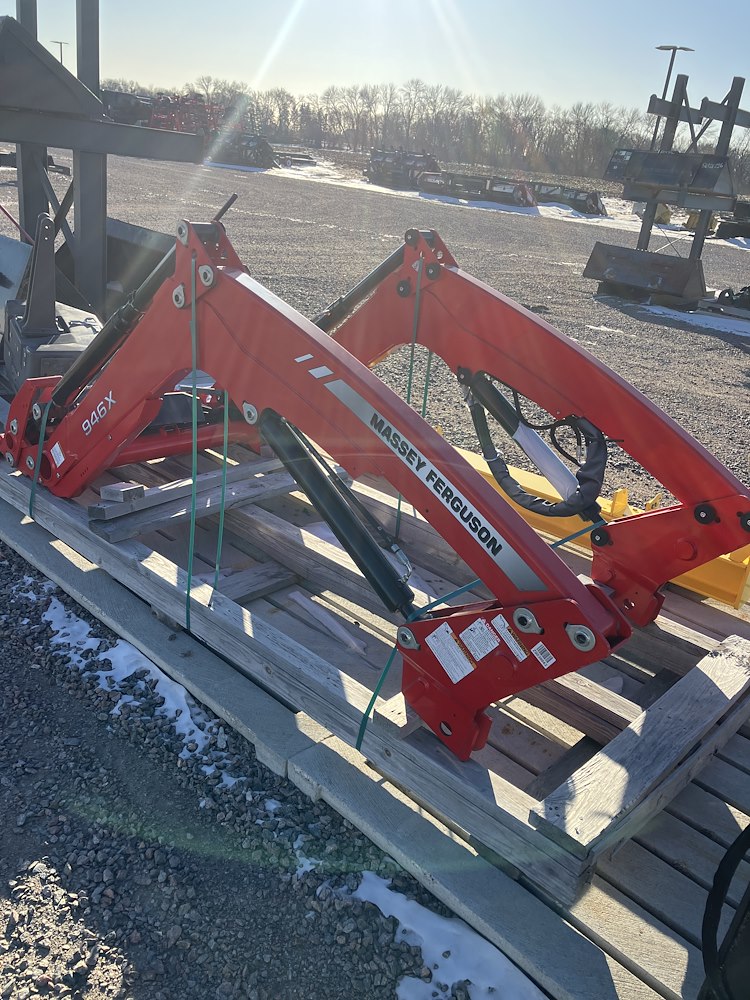 2021 Miscellaneous LOADERS