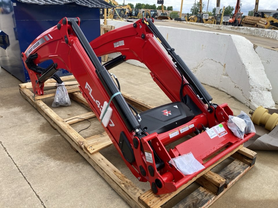 2024 Massey Ferguson FL4327