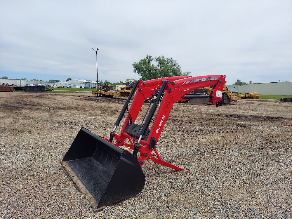 2022 Massey Ferguson FL3819
