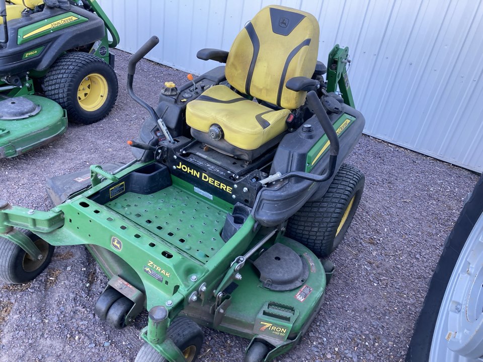 2020 John Deere 