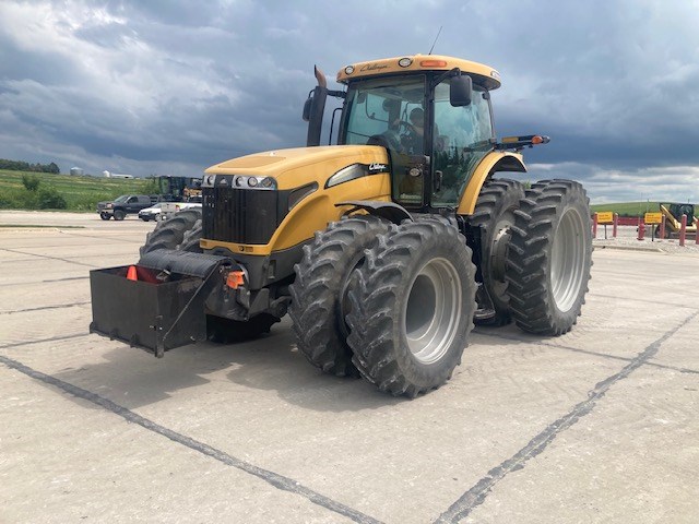 2010 Challenger MT675C