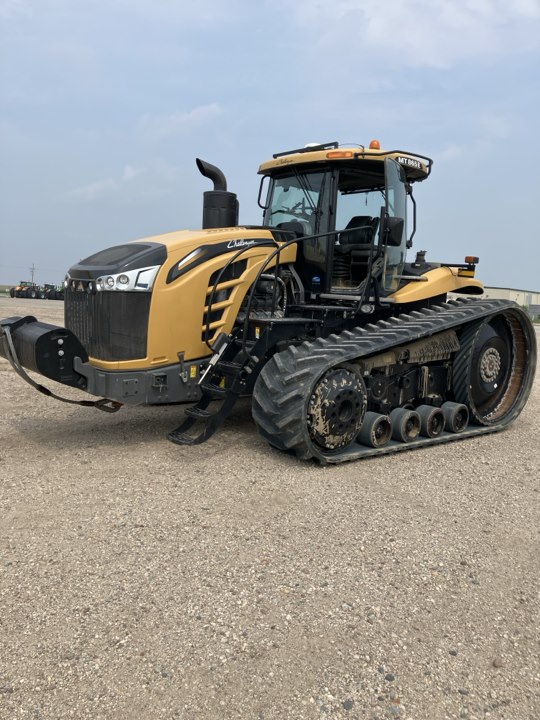 2018 Challenger MT865E