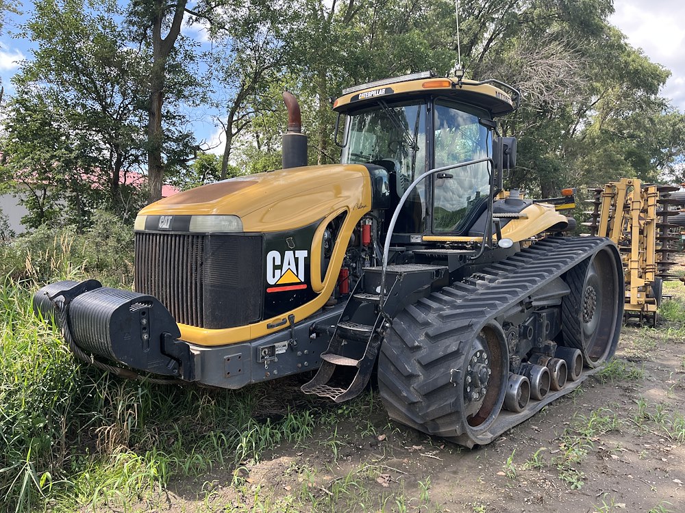 2005 Challenger MT855