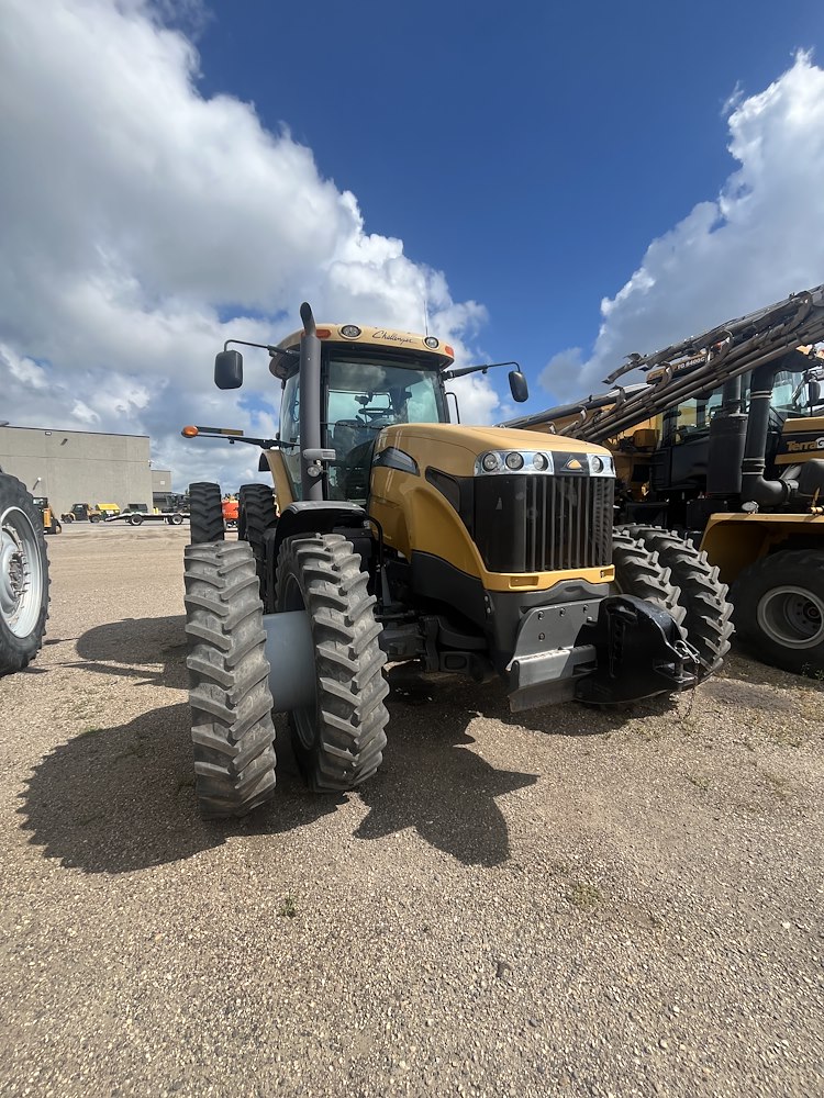 2010 Challenger MT675C