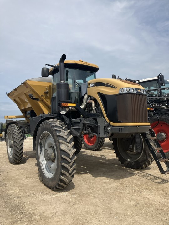 2015 Ag-Chem RG1100B