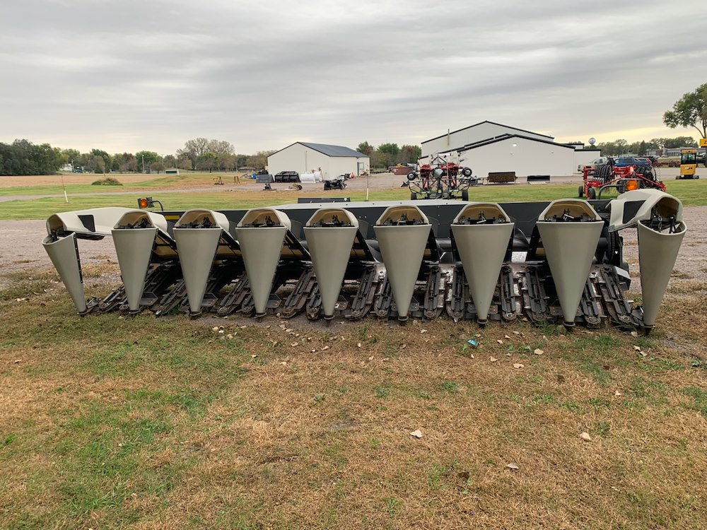 2013 Gleaner 3000