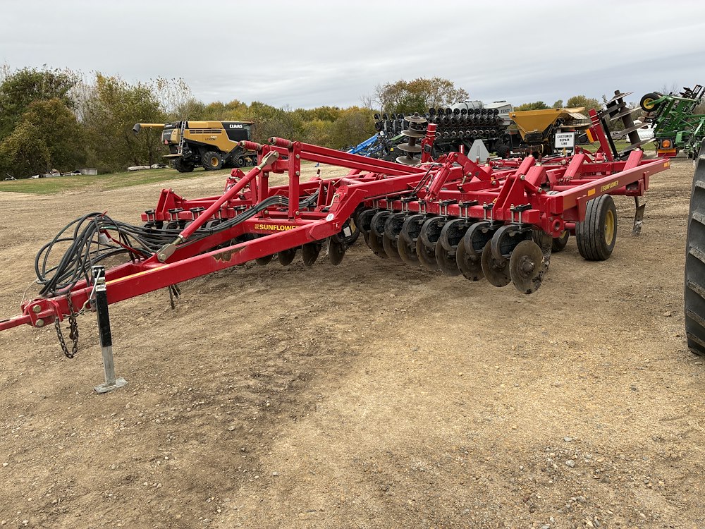 2011 Sunflower 4511