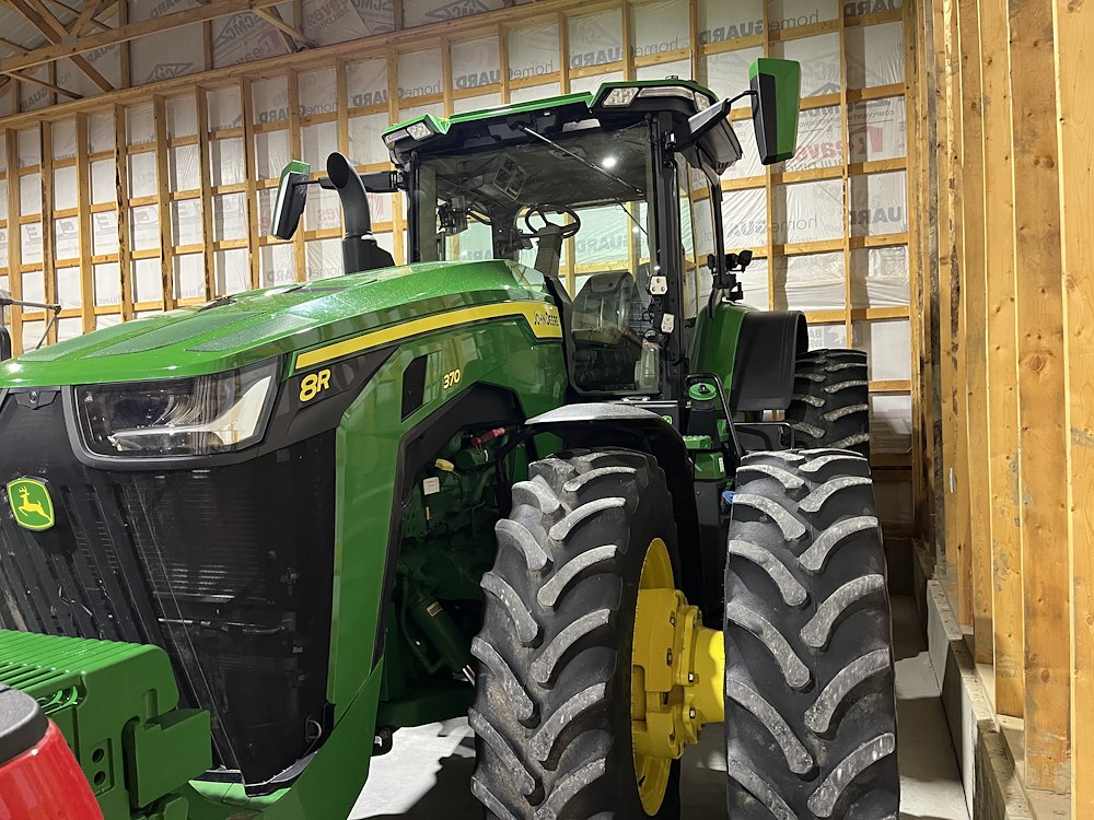 2021 John Deere 8R 370