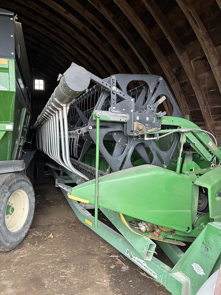 2012 John Deere 635F