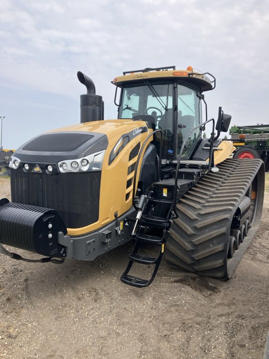 2018 Challenger MT875E