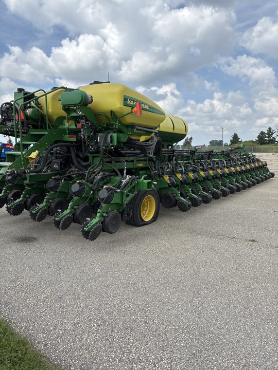 2019 John Deere DB90