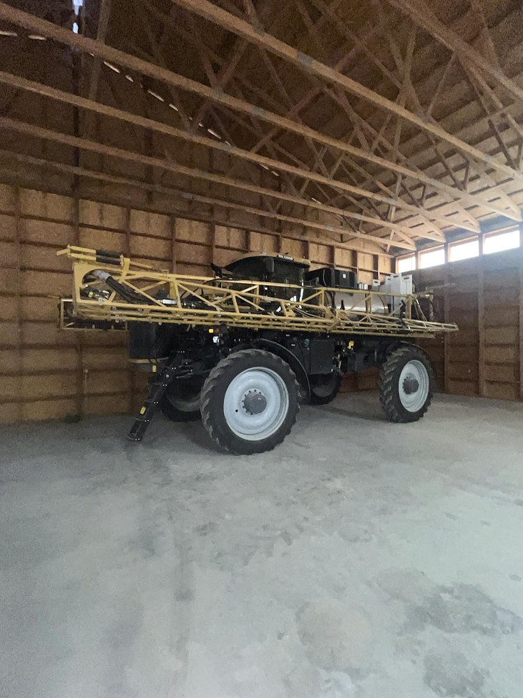 2017 Ag-Chem RG1300B