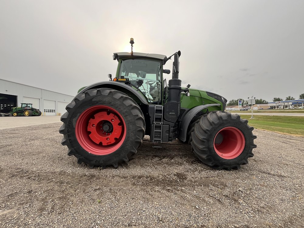 2019 Fendt 1042 VARIO