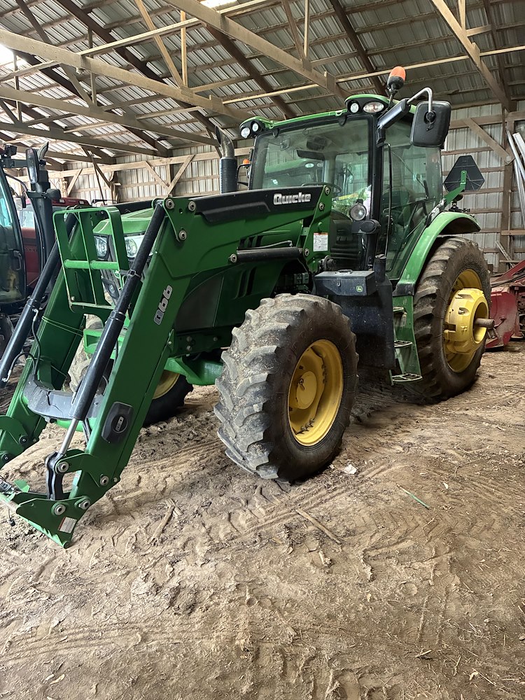 2015 John Deere 6140R