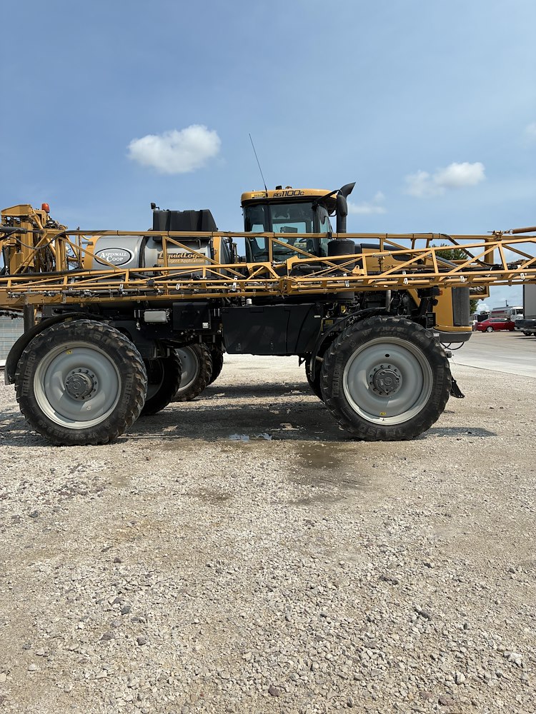 2020 Ag-Chem RG1100B120
