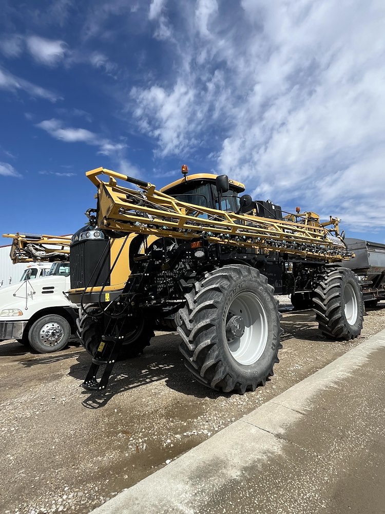 2022 Ag-Chem RG1100C
