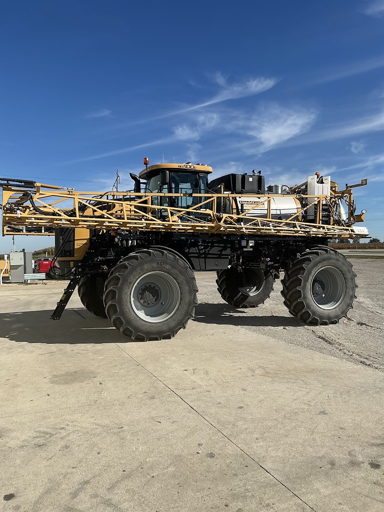 2022 Ag-Chem RG1100C