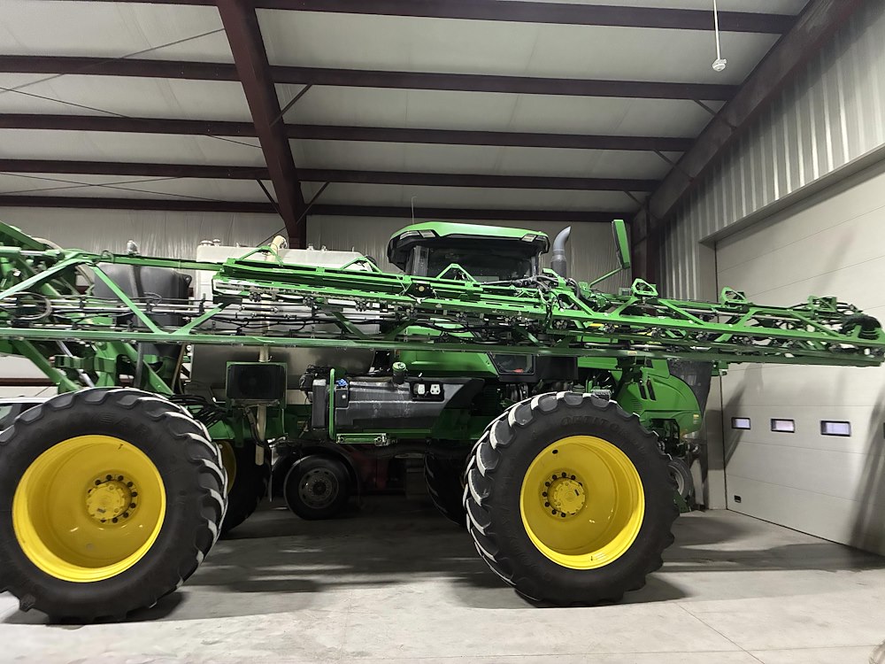 2023 John Deere 616R